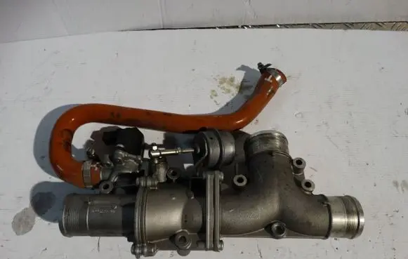 Jaguar XJ X351 EGR thermostat 9X2Q-6C860-DC