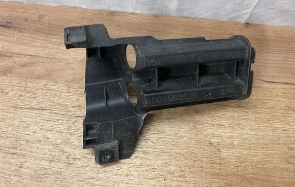 Renault Megane E-Tech Rear bumper mounting bracket 850458852R