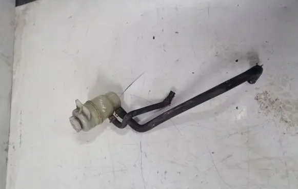 Mitsubishi Outlander Power steering fluid tank/reservoir 