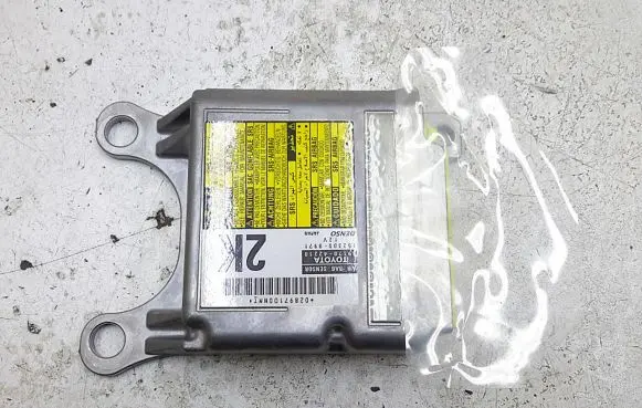Toyota RAV 4 (XA30) Airbag control unit/module