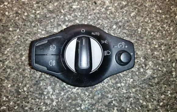 Audi A4 S4 B8 8K Light switch 8K0941531Q