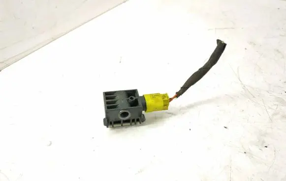 Mercedes-Benz ML W164 Airbag deployment crash/impact sensor 0038202926 A0038202926