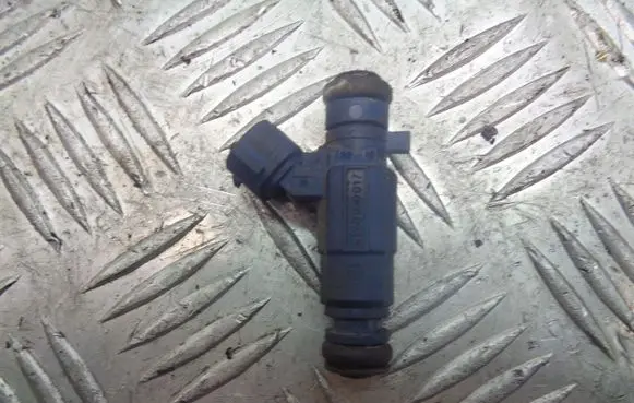 KIA Picanto Fuel injectors set 35310-02900