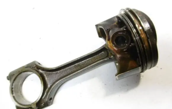 Piston