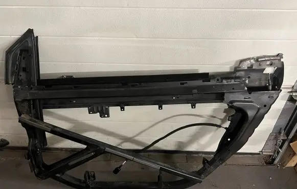 Smart ForTwo III C453 Rear door STELA