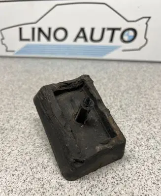 BMW 3 E46 Jacking socket point 8268885