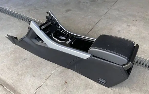 Land Rover Range Rover Evoque L538 Glove box central console 