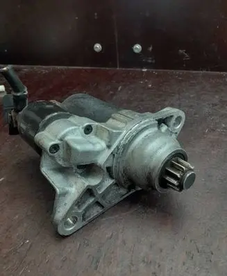 Volkswagen Polo Starter motor