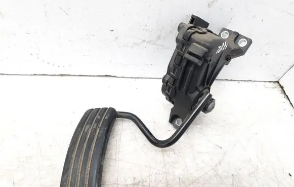 Renault Espace - Grand espace IV Accelerator throttle pedal 6PV00811918 8200007513 E022504