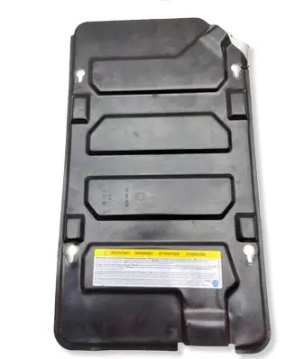 Mercedes-Benz Sprinter W906 Battery box tray cover/lid 9066840118