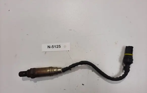 BMW 5 E60 E61 Lambda probe sensor 1742050
