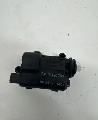 Opel Meriva A Fuel tank cap lock motor 13120789 805472