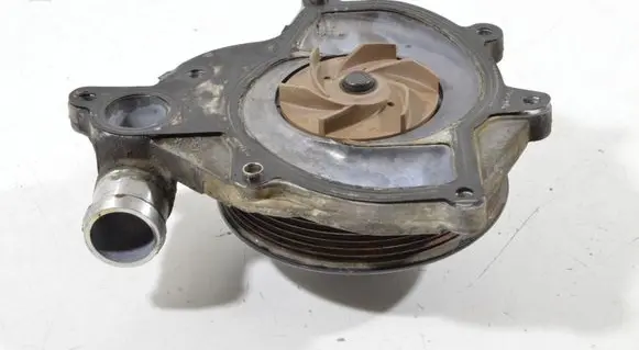 Porsche 911 996 Water pump 99710601105