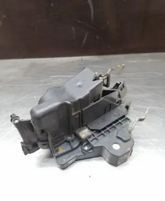 Front door lock