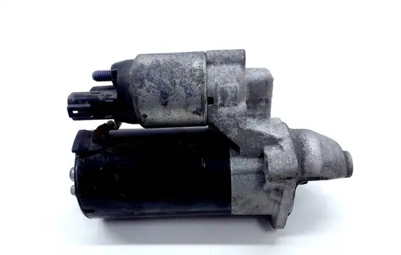 KIA Carens III Starter motor 361002B302