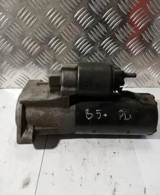 Volkswagen PASSAT B5 Starter motor 068911024H 001124020
