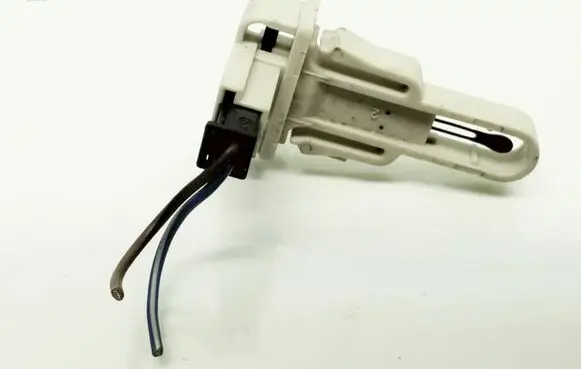 Interior temperature sensor