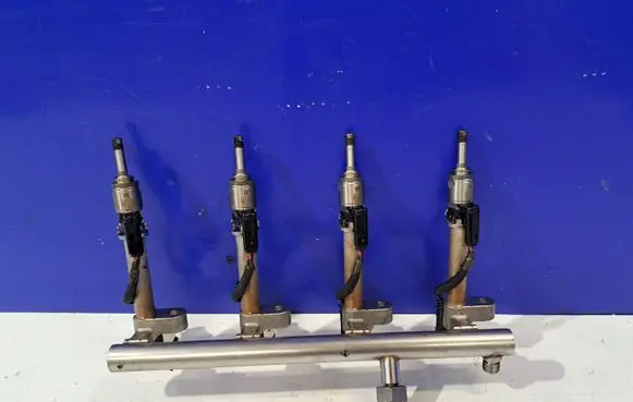 Volvo S60 LP gas injectors set 31303876 P31303876