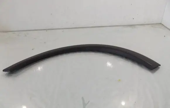Opel Corsa C Front arch trim 09114739