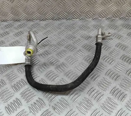 Volvo XC90 Air conditioning (A/C) pipe/hose 31369331