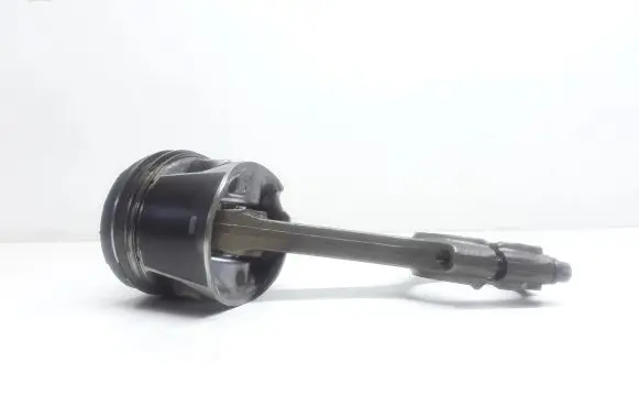 Volvo V70 Piston with connecting rod
