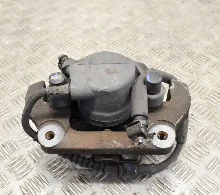 BMW X6 F16 Front brake caliper