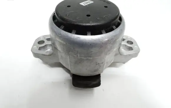 Porsche Panamera (971) Engine mount bracket 971199383A