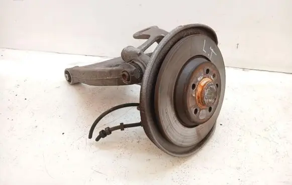 Audi A5 8T 8F Rear wheel hub spindle/knuckle 
