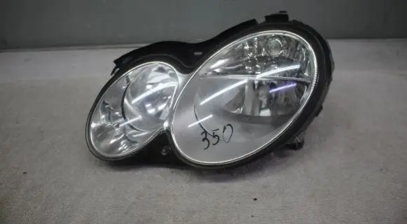 Mercedes-Benz CLK A209 C209 Headlight/headlamp