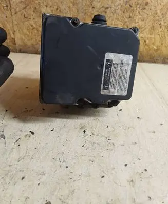 Toyota Corolla Verso AR10 ABS Pump 0265950412 78621L0245