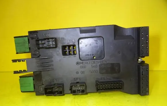 Mercedes-Benz Vito Viano W638 Fuse box set 0005400650