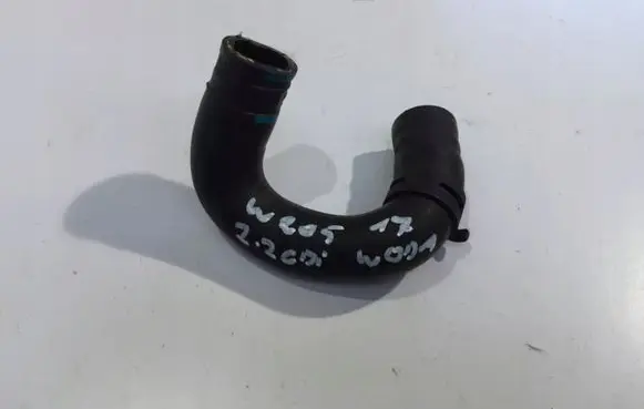 Mercedes-Benz C W205 Engine coolant pipe/hose A6512001482