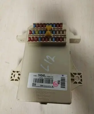 KIA Ceed Fuse box set 919502H500 919501H540 1009324001