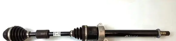 BMW 1 F40 Front driveshaft 8681524 31608681524