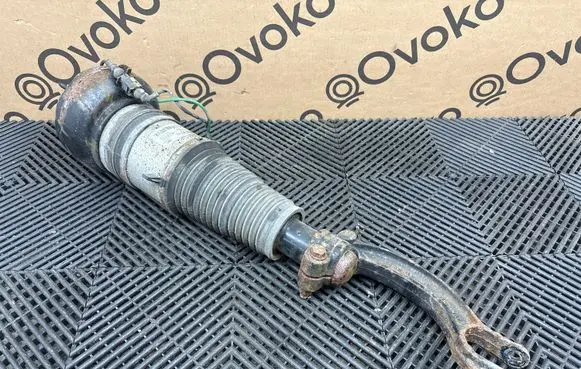 Audi A8 S8 D4 4H Air suspension front shock absorber 4H0616039AD