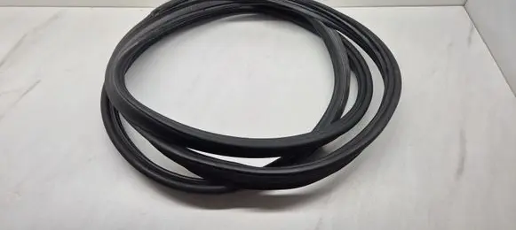 Toyota Prius (XW30) Trunk rubber seal (body) 