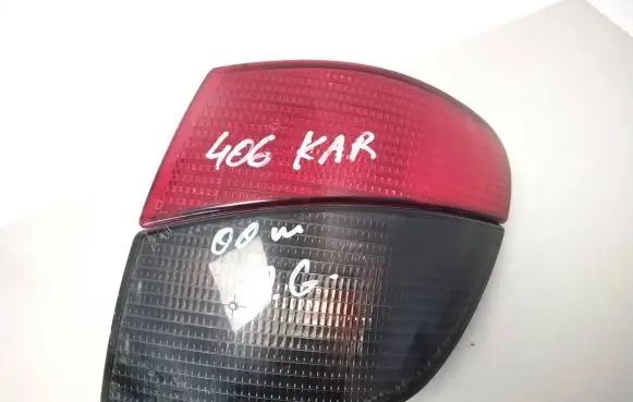 Peugeot 406 Rear/tail lights E95109