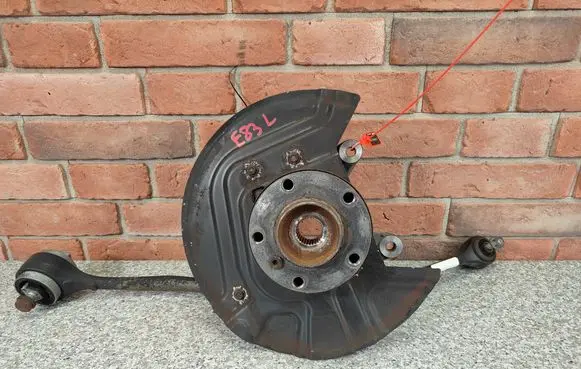 BMW X3 E83 Front wheel hub spindle knuckle 3412019