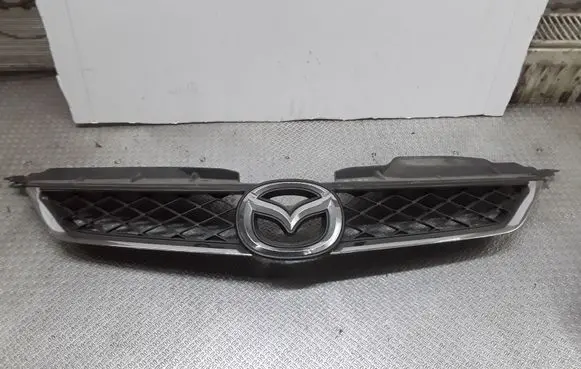 Mazda 5 Front grill