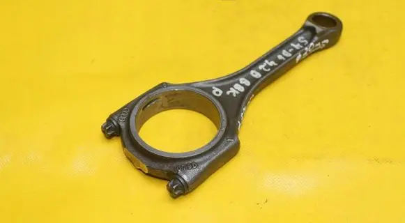 Audi A4 S4 B6 8E 8H Piston with connecting rod