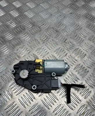 Hyundai Santa Fe Sunroof motor/actuator 81679S1000