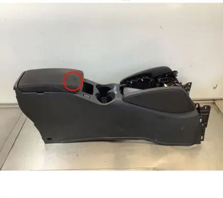Nissan Qashqai Center console J111176438