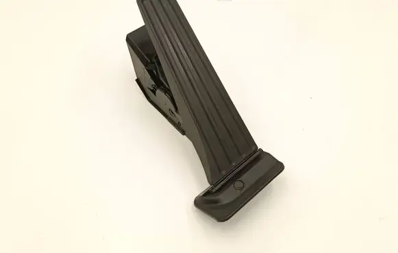BMW 3 G20 G21 Accelerator throttle pedal 6PV01435003 12037313DE 12037313D