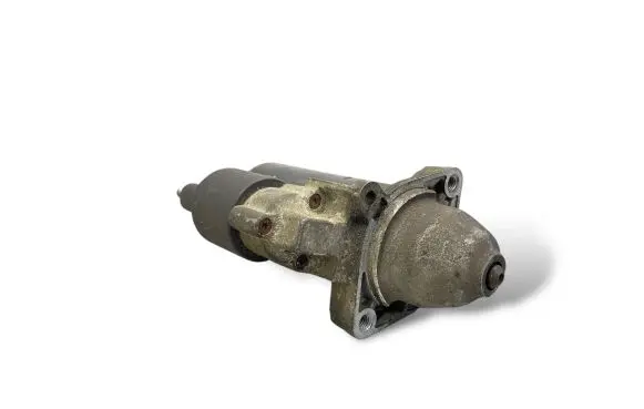 BMW 5 E39 Starter motor 1740374 0001108157