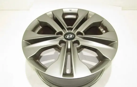 Hyundai Santa Fe R17 alloy rim 529104Z175