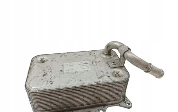 Audi A8 S8 D4 4H Engine oil radiator 057117021P