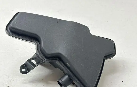 Intake resonator
