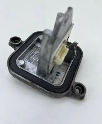 BMW X1 F48 F49 LED ballast control module 90068145