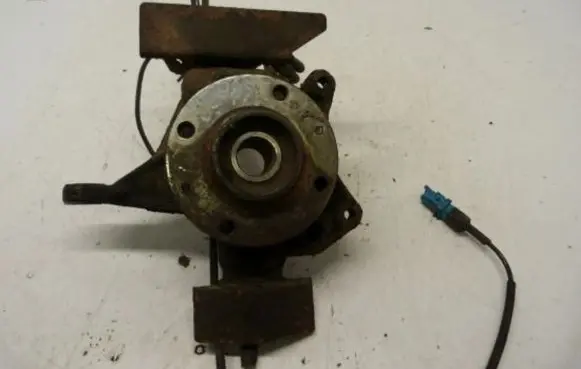 Citroen C5 Front wheel hub spindle knuckle