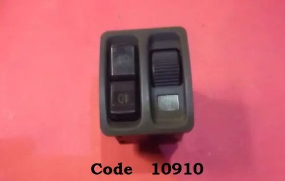 Fog light switch